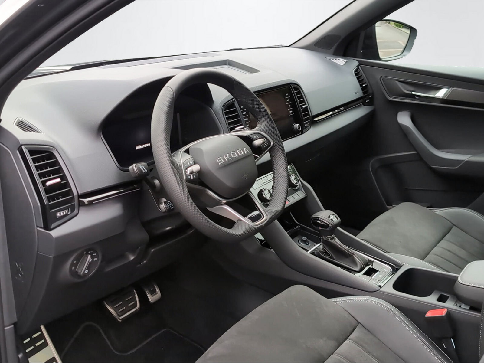 SKODA Karoq 2.0 TSI SportLine 4x4 DSG, Benzin, Neuwagen, Automatik - 6