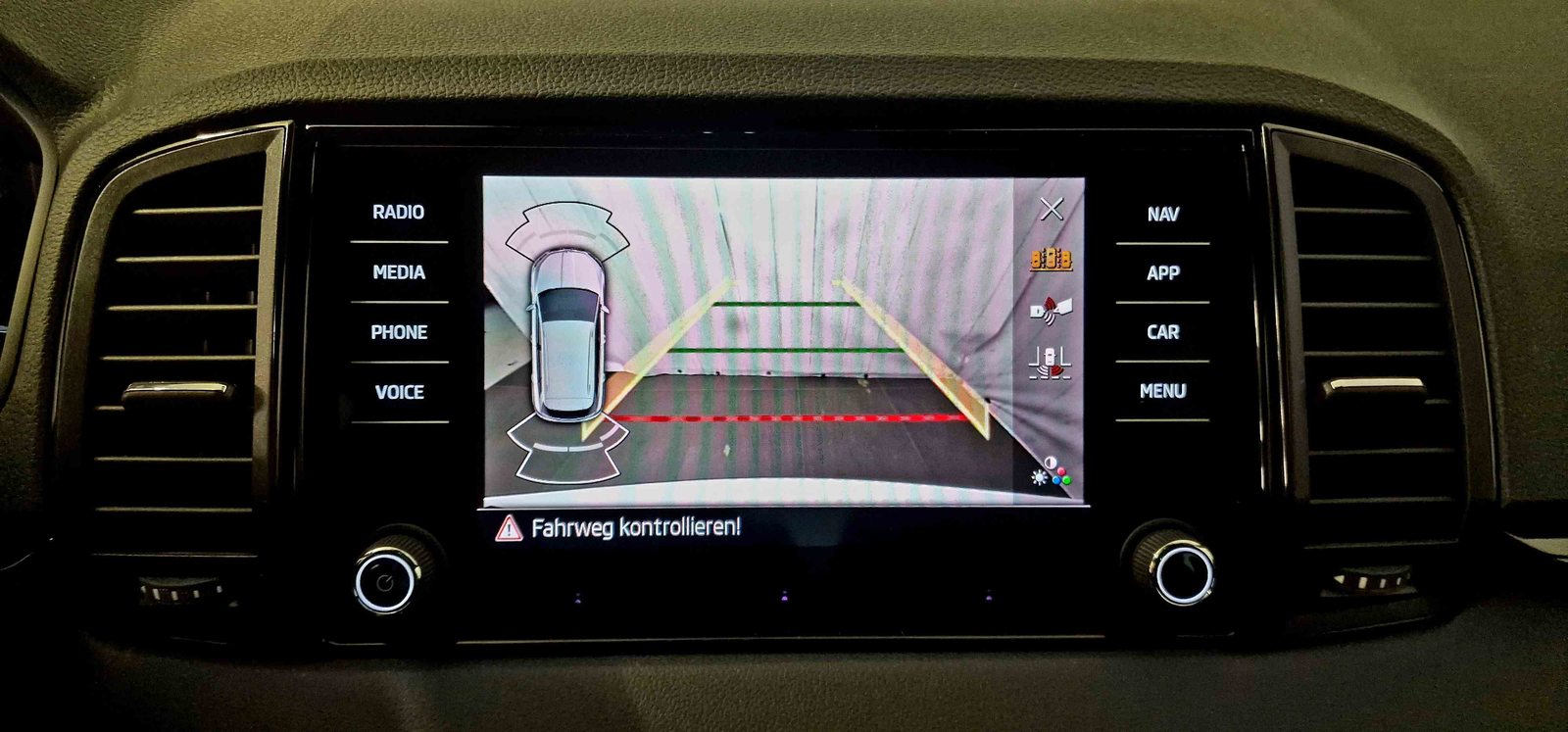SKODA Karoq «Dynamic» Limited Edition (Netto), Petrol, New car, Automatic - 7