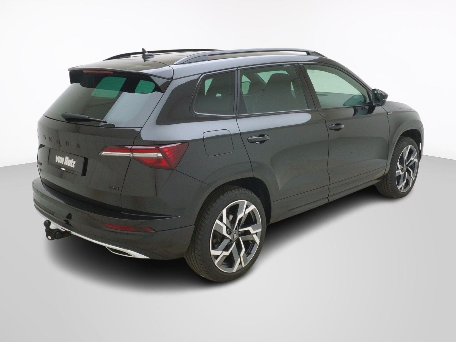 SKODA Karoq 2.0 TDI SportLine DSG 4x4, Diesel, New car, Automatic - 5