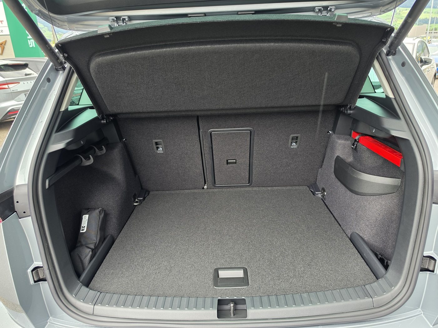 SKODA Karoq Dynamic (Netto), Diesel, New car, Automatic - 6