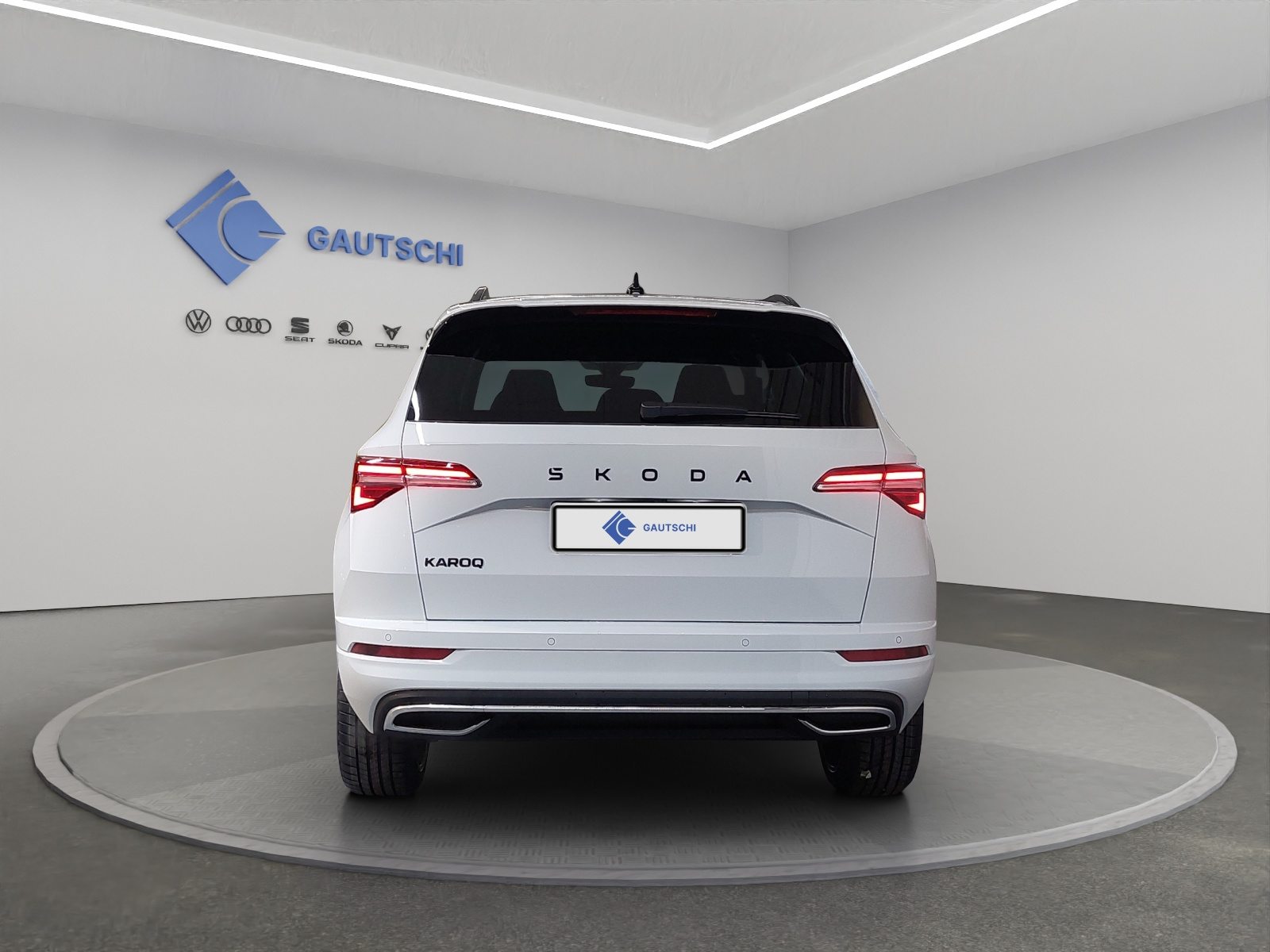 SKODA Karoq Sportline, Petrol, New car, Automatic - 4
