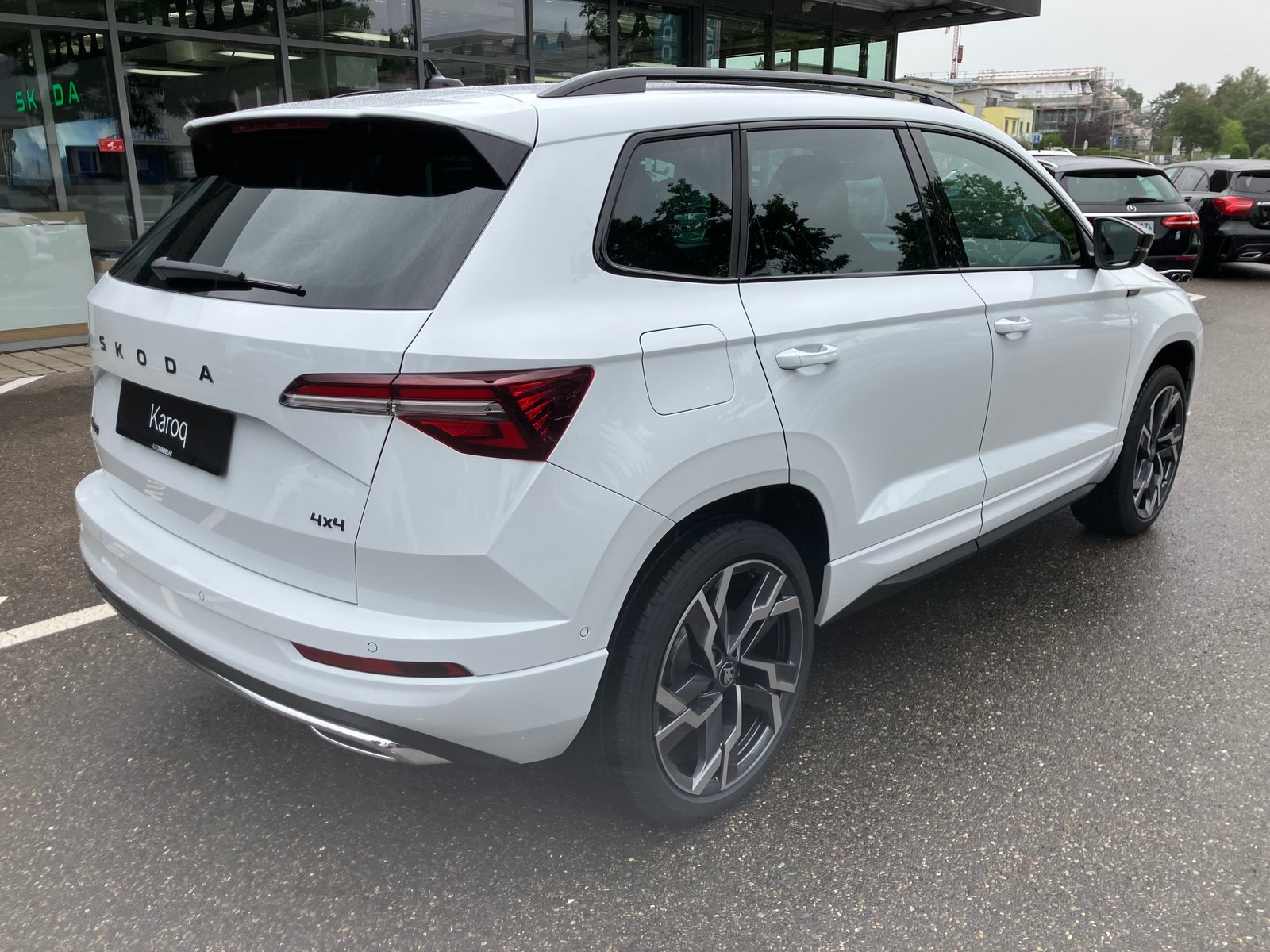 SKODA Karoq 2.0 TSI SportLine 4x4 DSG, Benzina, Auto nuove, Automatico - 5