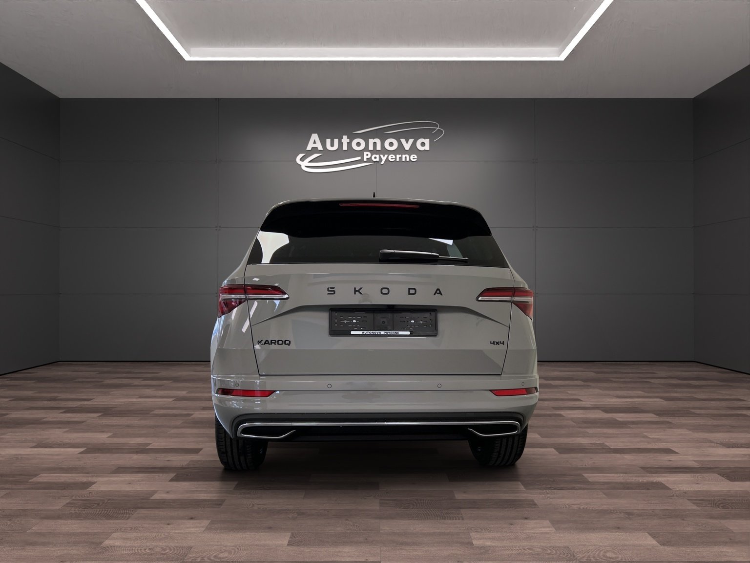 SKODA Karoq 2.0 TSI SportLine 4x4 DSG, Benzina, Auto nuove, Automatico - 5