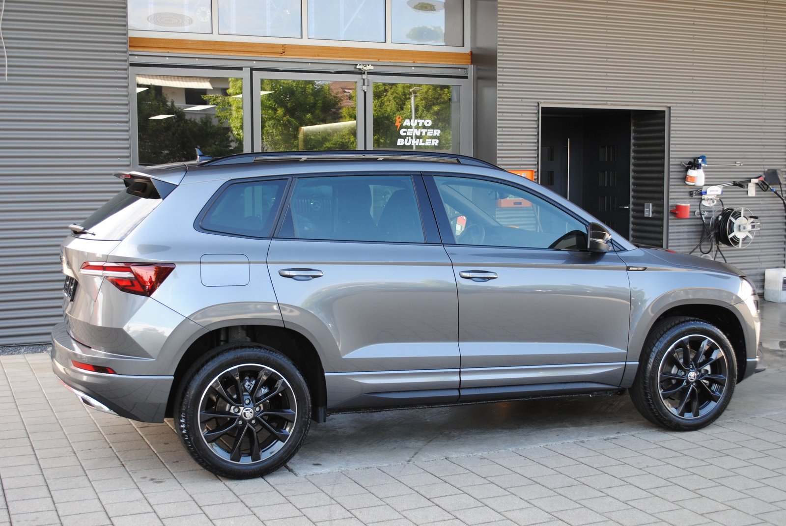 SKODA Karoq 1.5 TSI SportLine DSG, Benzin, Neuwagen, Automatik - 7