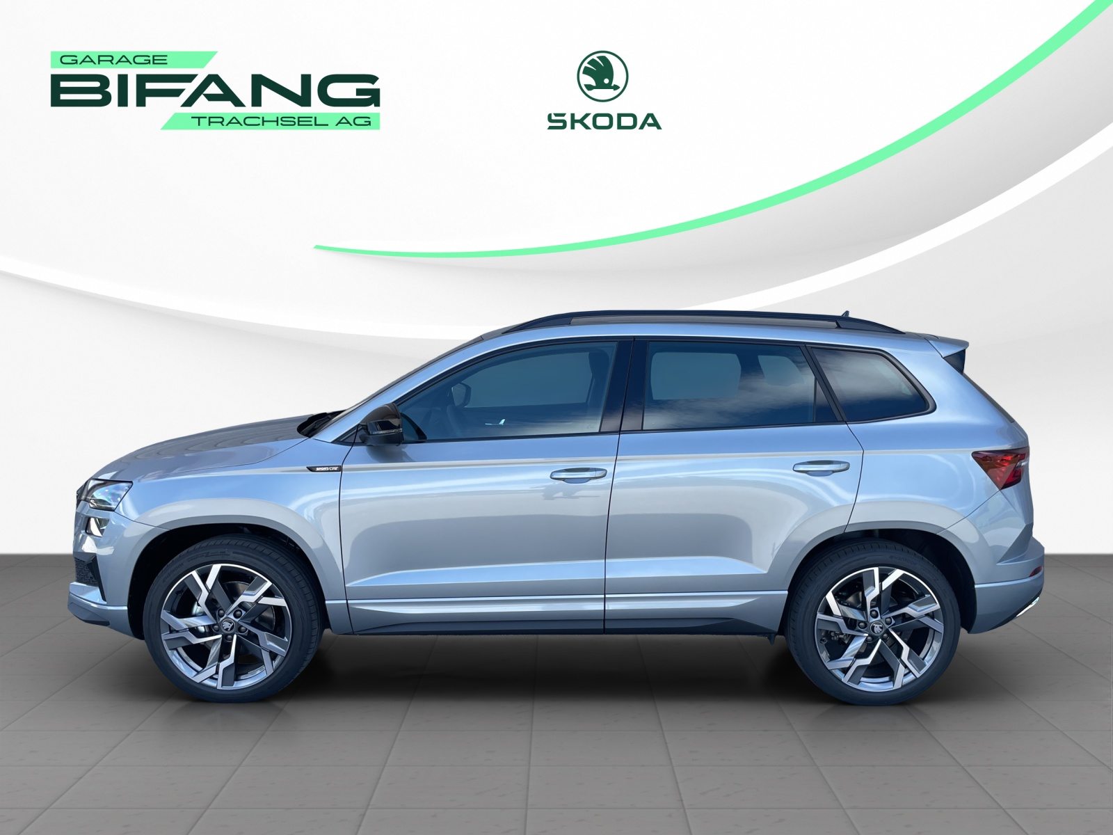 SKODA Karoq Sportline, Petrol, New car, Automatic - 3