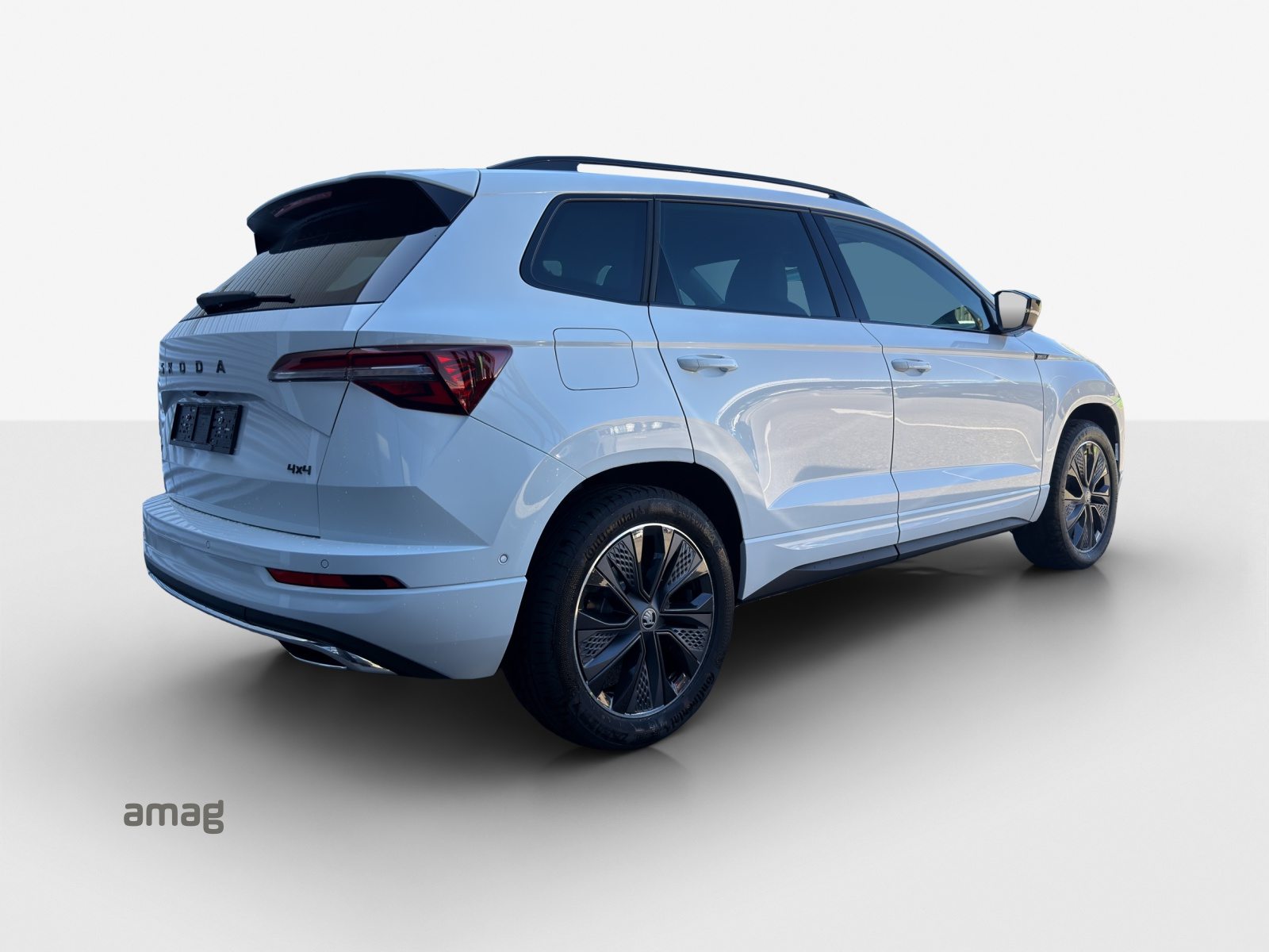SKODA Karoq Sportline, Petrol, New car, Automatic - 5