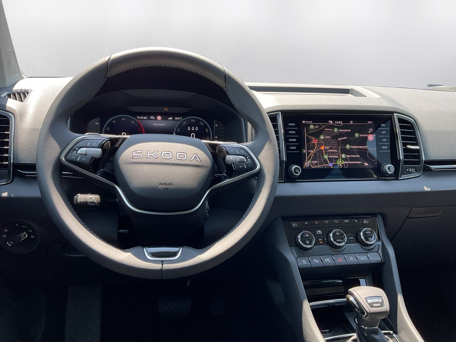 SKODA Karoq Dynamic (Netto), Diesel, Neuwagen, Automatik - 7