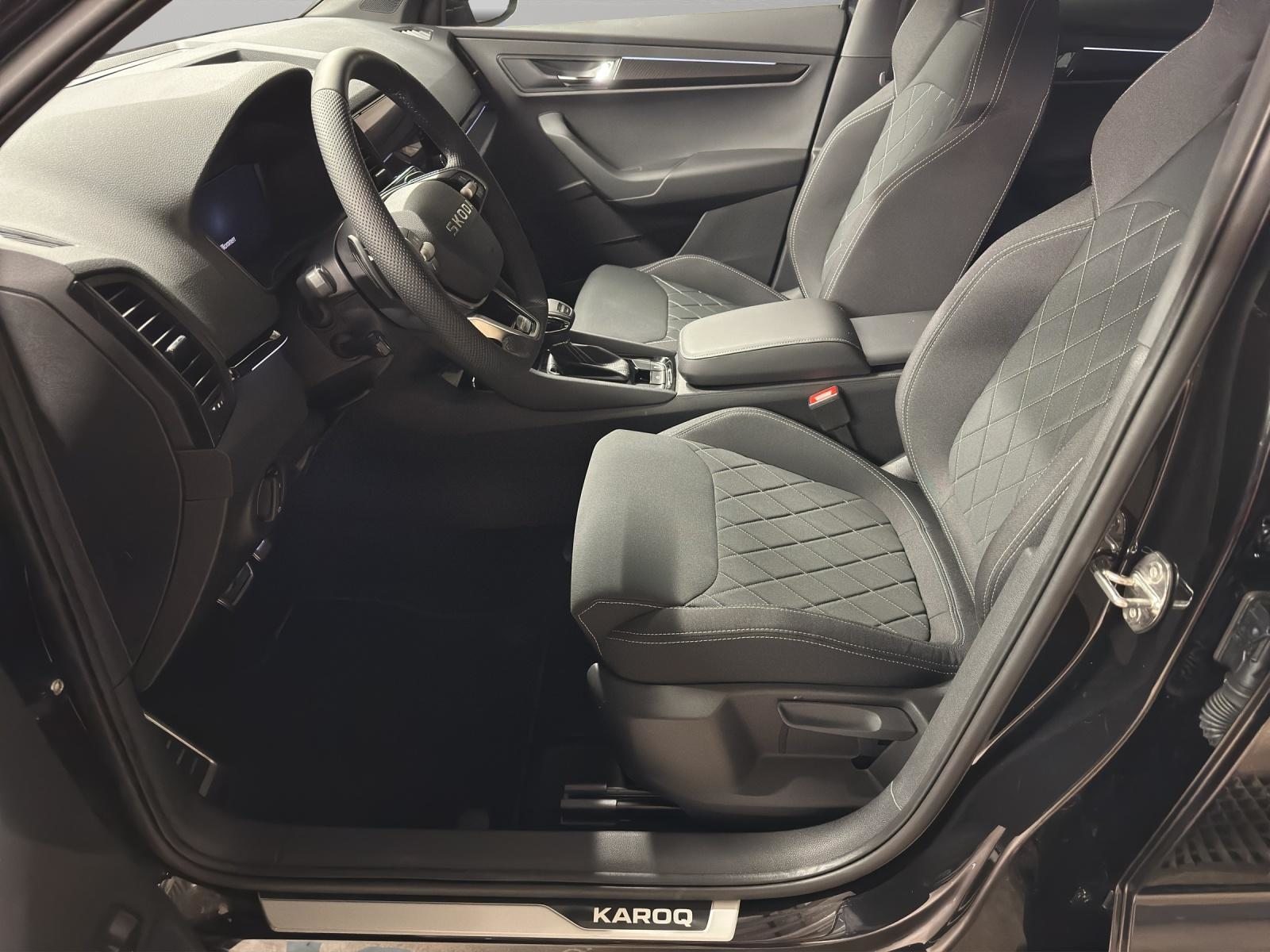 SKODA Karoq 2.0 TSI SportLine 4x4 DSG, Benzina, Auto nuove, Automatico - 6
