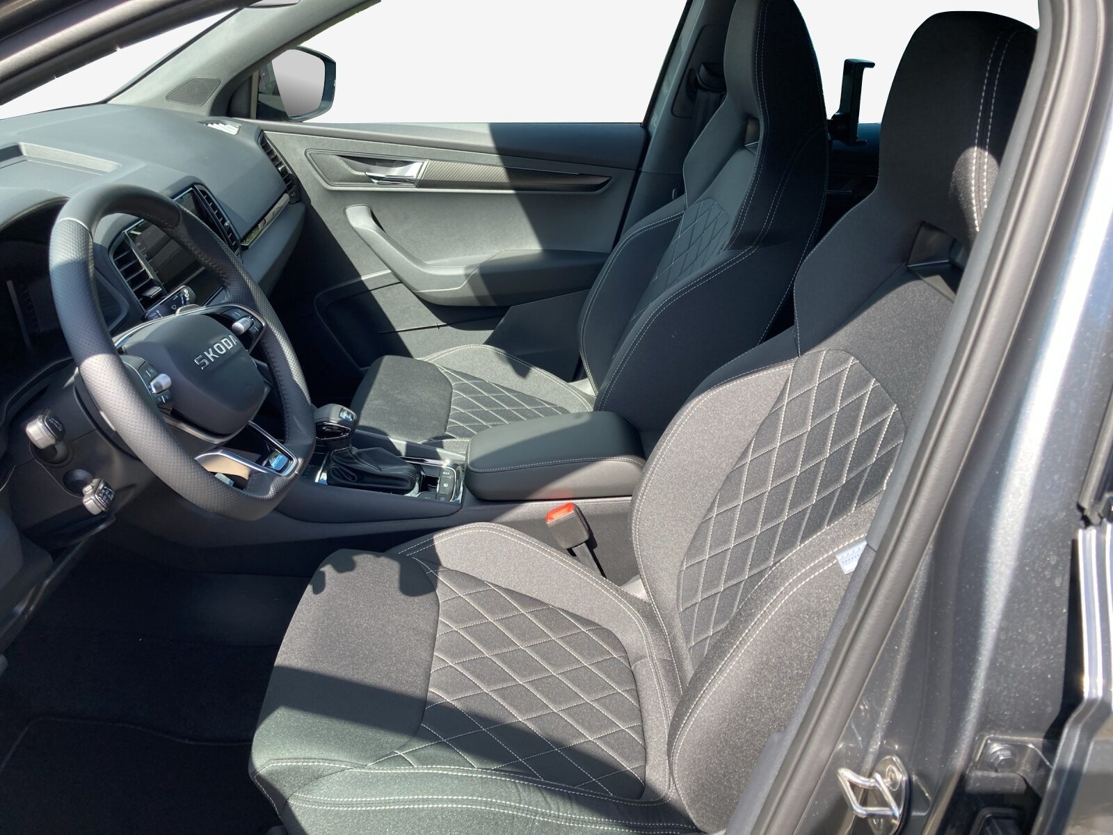 SKODA Karoq Sportline, Essence, Voiture nouvelle, Automatique - 6