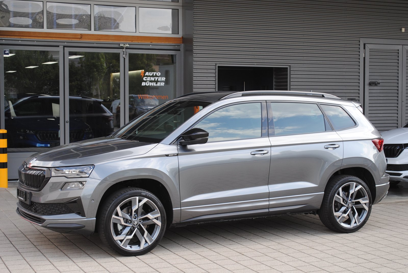 SKODA Karoq 1.5 TSI SportLine DSG, Essence, Voiture nouvelle, Automatique - 4