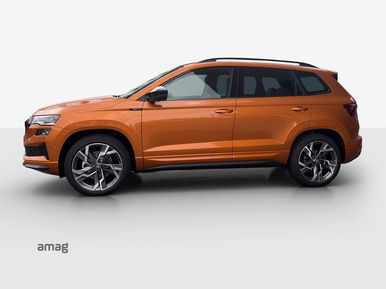 SKODA Karoq Sportline, Petrol, New car, Automatic - 2