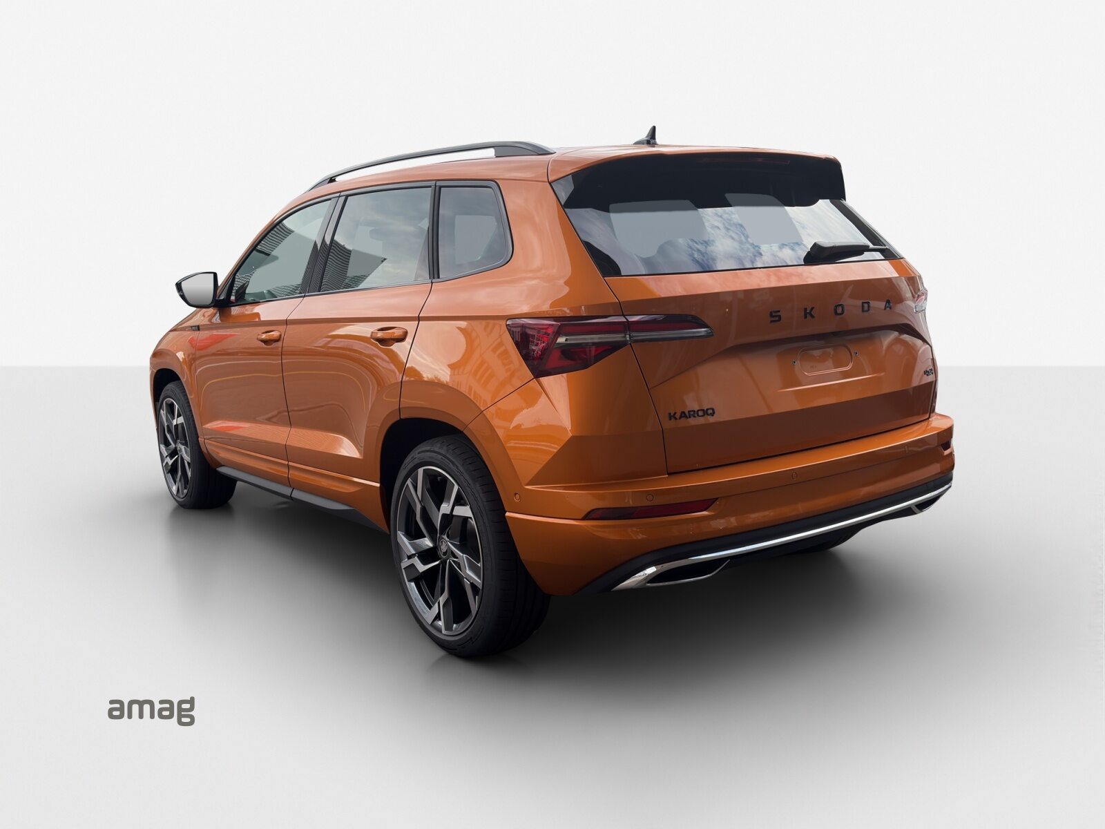 SKODA Karoq Sportline, Petrol, New car, Automatic - 3