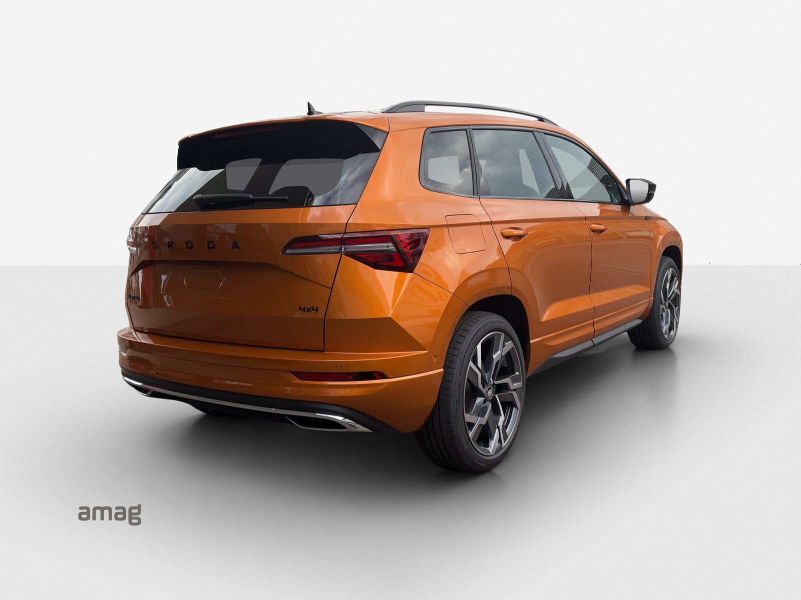 SKODA Karoq Sportline, Petrol, New car, Automatic - 5