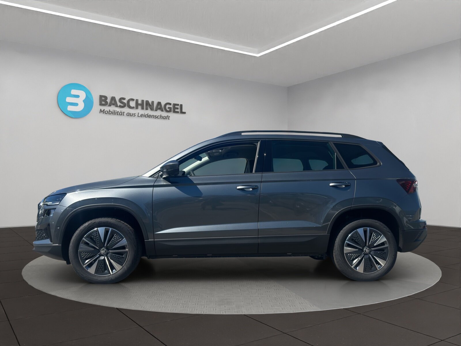 SKODA Karoq 1.5 TSI Dynamic DSG, Benzina, Auto nuove, Automatico - 2