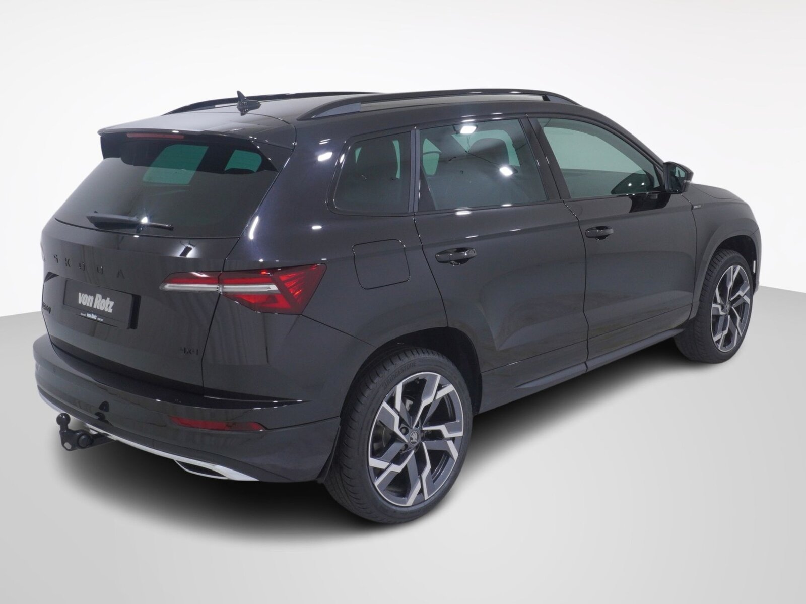 SKODA Karoq 2.0 TDI SportLine DSG 4x4, Diesel, New car, Automatic - 5