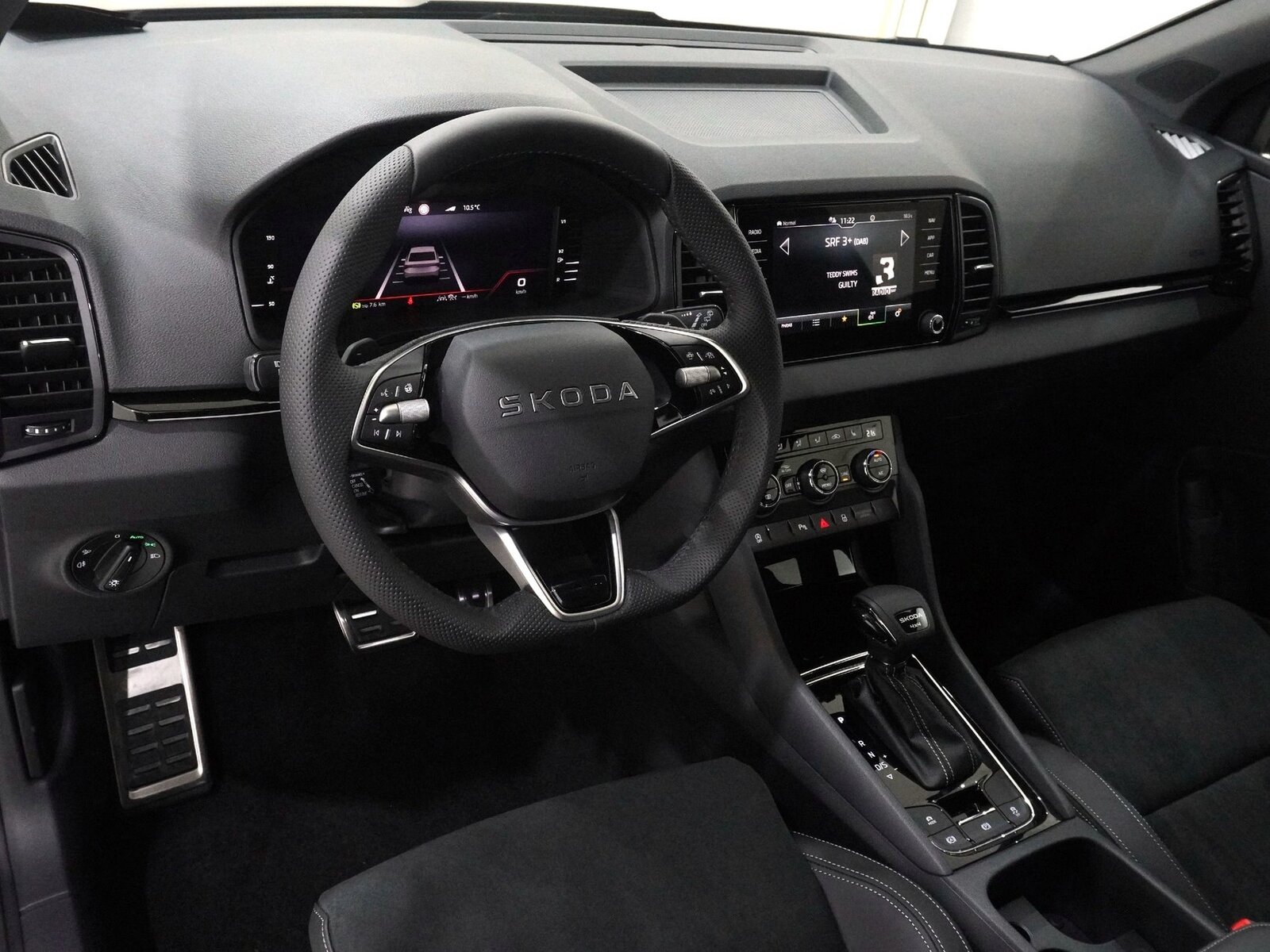 SKODA Karoq 2.0 TSI SportLine DSG 4x4, Benzin, Neuwagen, Automatik - 4