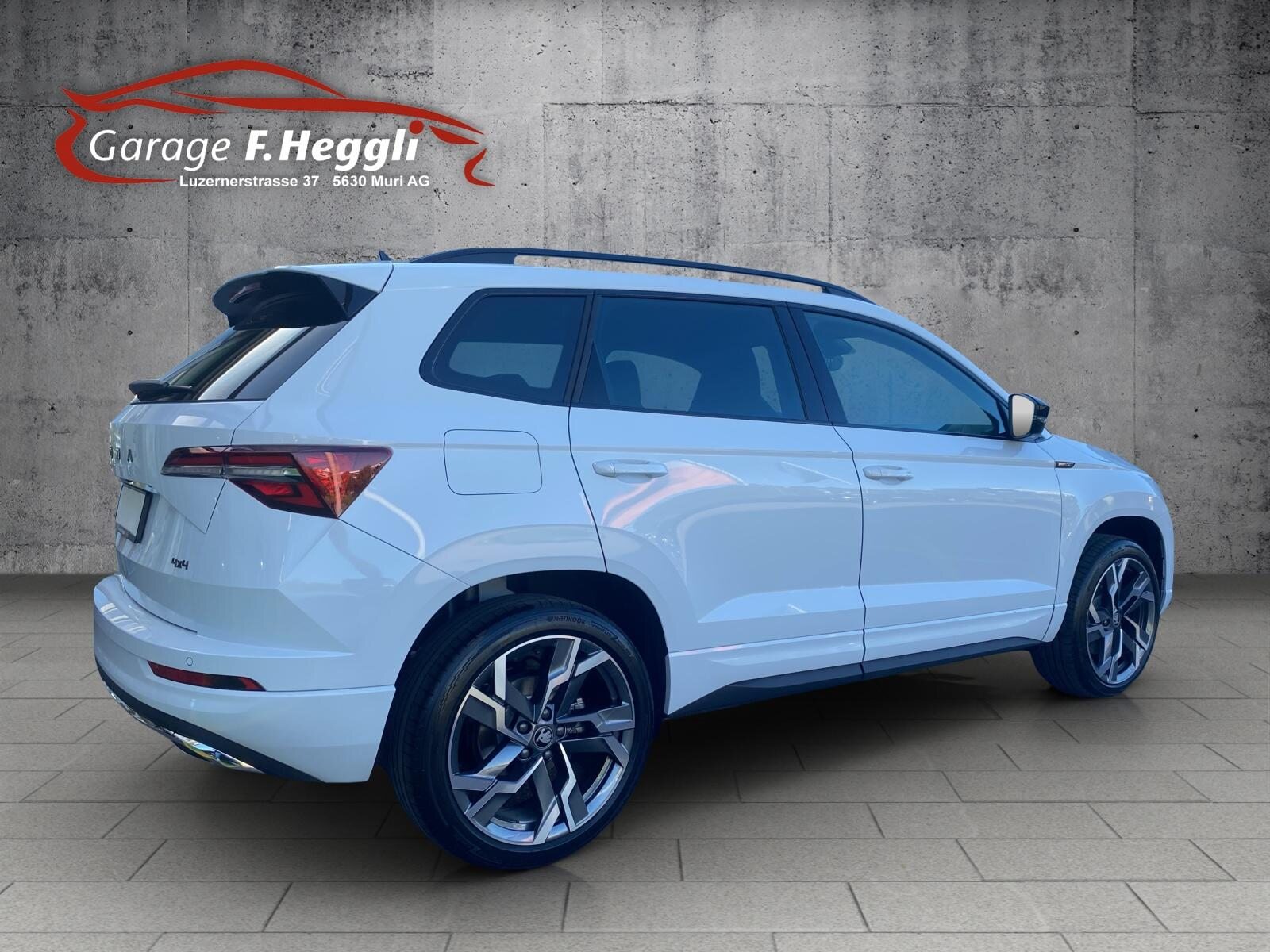 SKODA Karoq 2.0 TSI SportLine 4x4 DSG, Essence, Voiture nouvelle, Automatique - 3