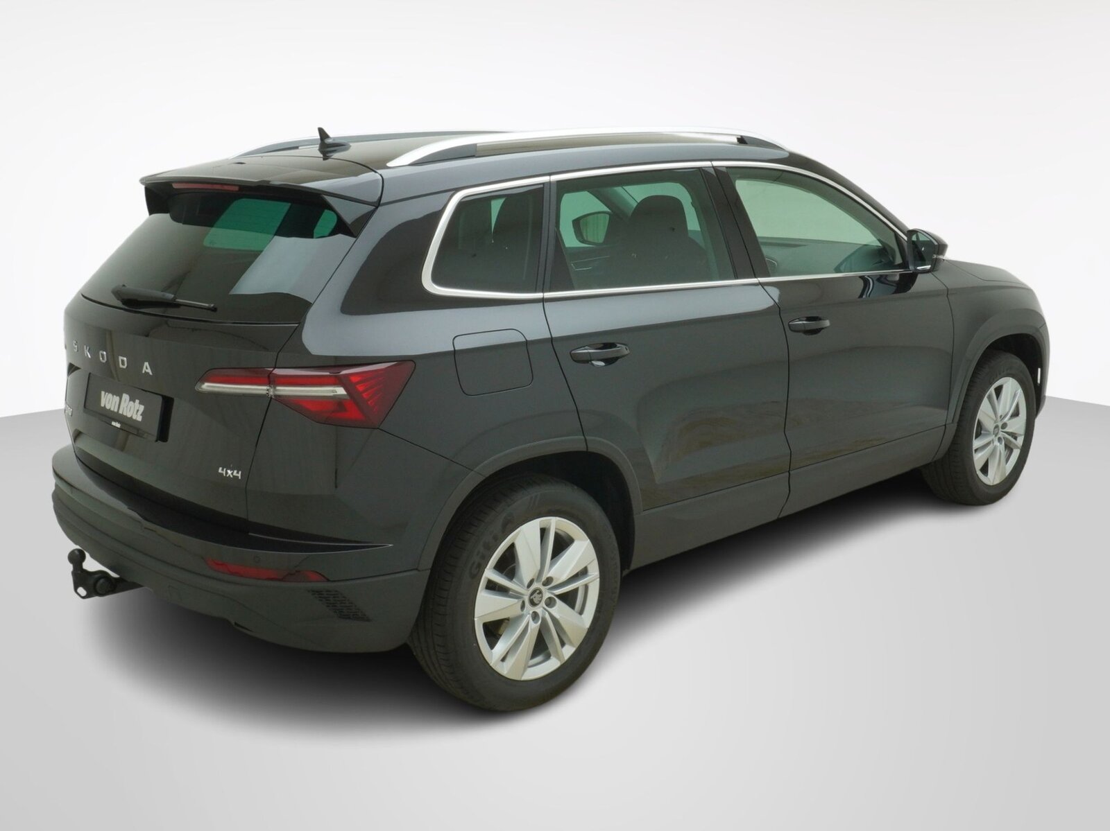 SKODA Karoq 2.0 TDI Selection-Lodge 4x4 DSG, Diesel, Neuwagen, Automatik - 4