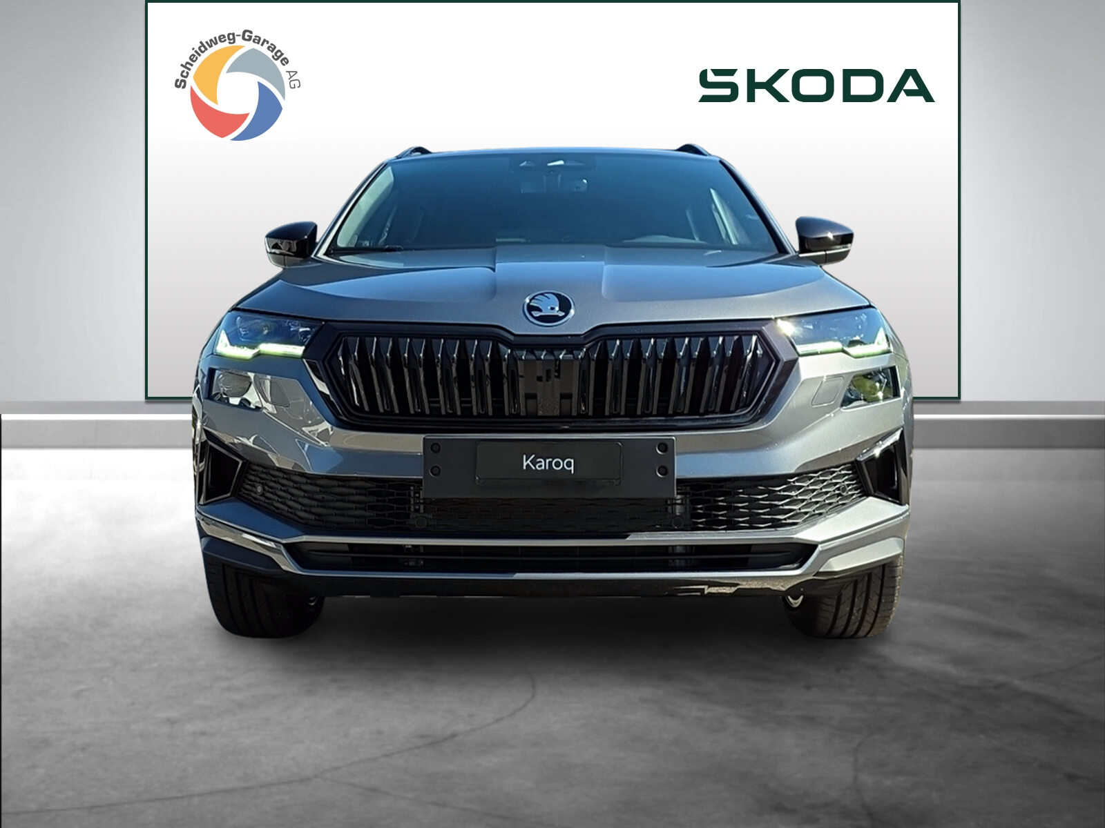 SKODA Karoq Sportline, Petrol, New car, Automatic - 2
