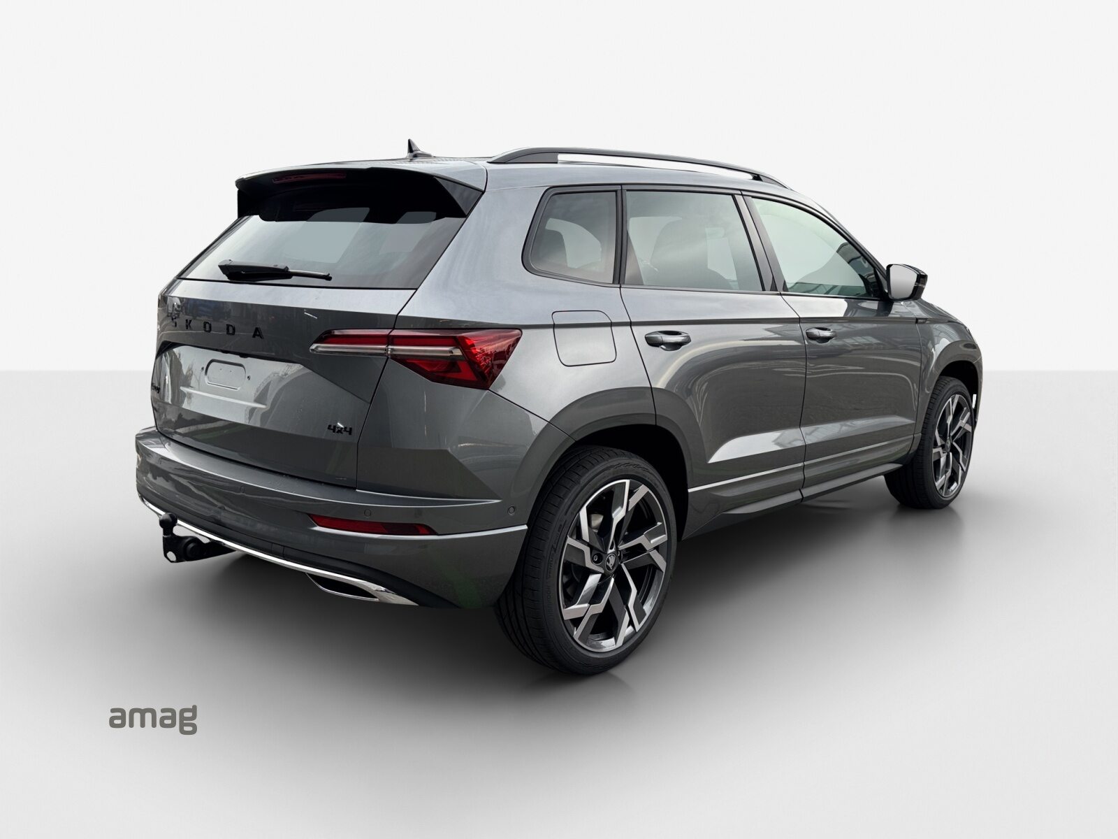 SKODA Karoq Sportline, Petrol, New car, Automatic - 5
