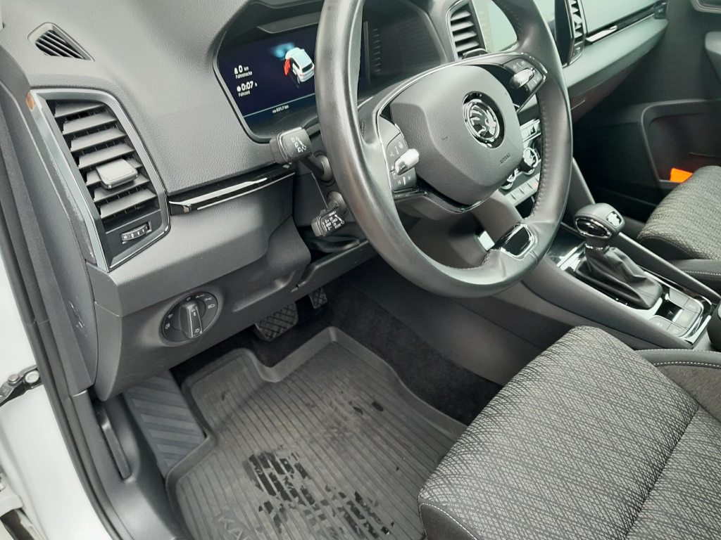 SKODA KAROQ 2.0 TDI SportLine 4x4 DSG, Diesel, Occasion / Gebraucht, Automatik - 3