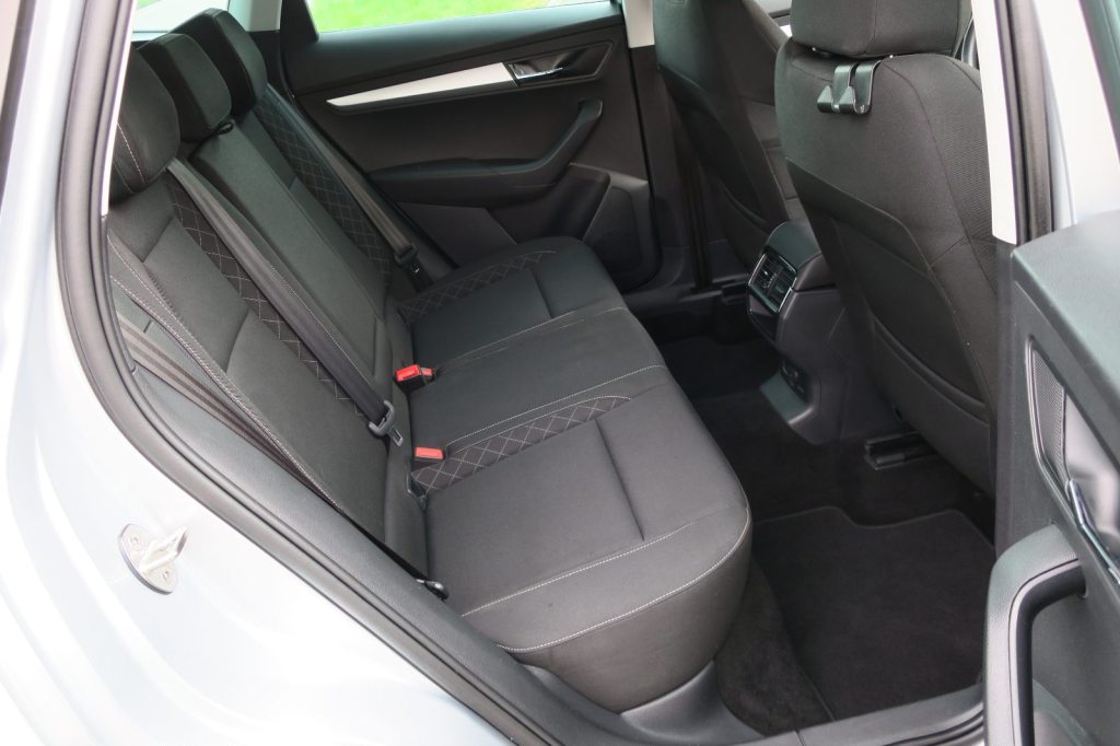 SKODA KAROQ 1.5 TSI SportLine DSG, Essence, Occasion / Utilisé, Automatique - 7