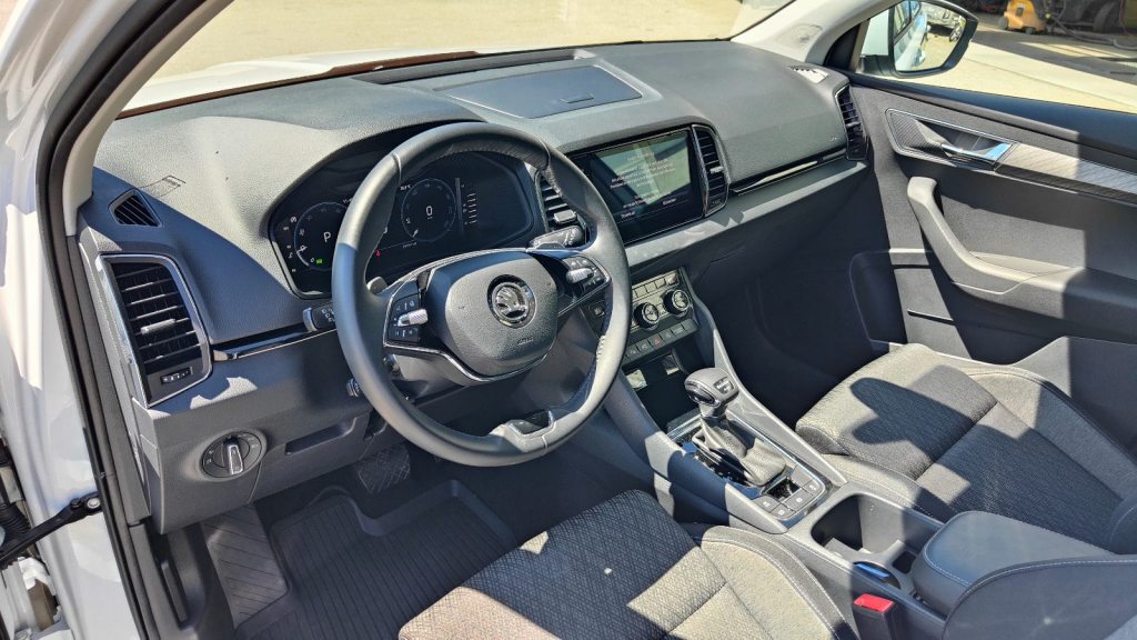 SKODA KAROQ 2.0 TDI SportLine 4x4 DSG, Diesel, Occasion / Utilisé, Automatique - 6