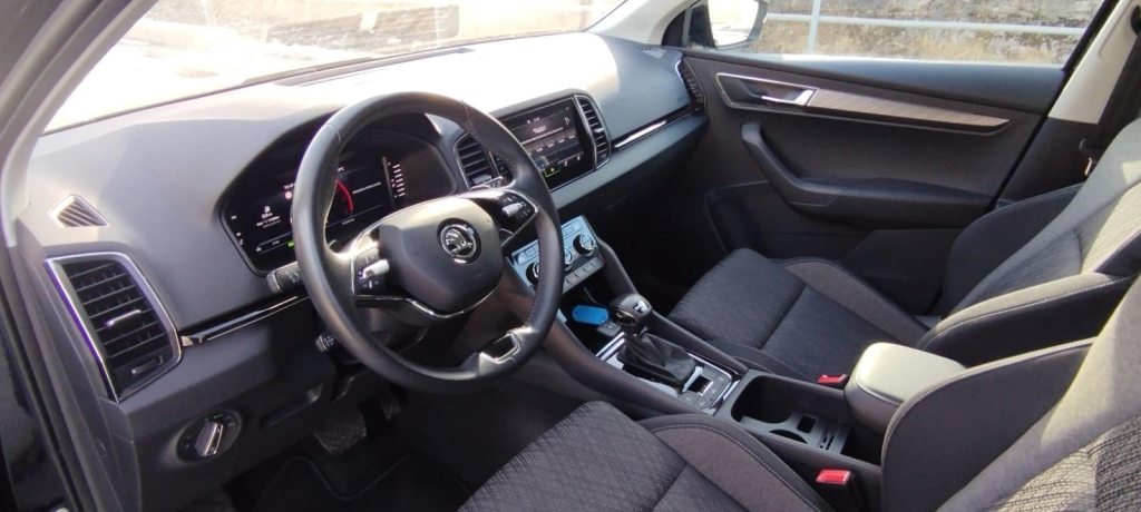 SKODA KAROQ 2.0 TDI Style 4x4 DSG, Diesel, Occasion / Gebraucht, Automatik - 7