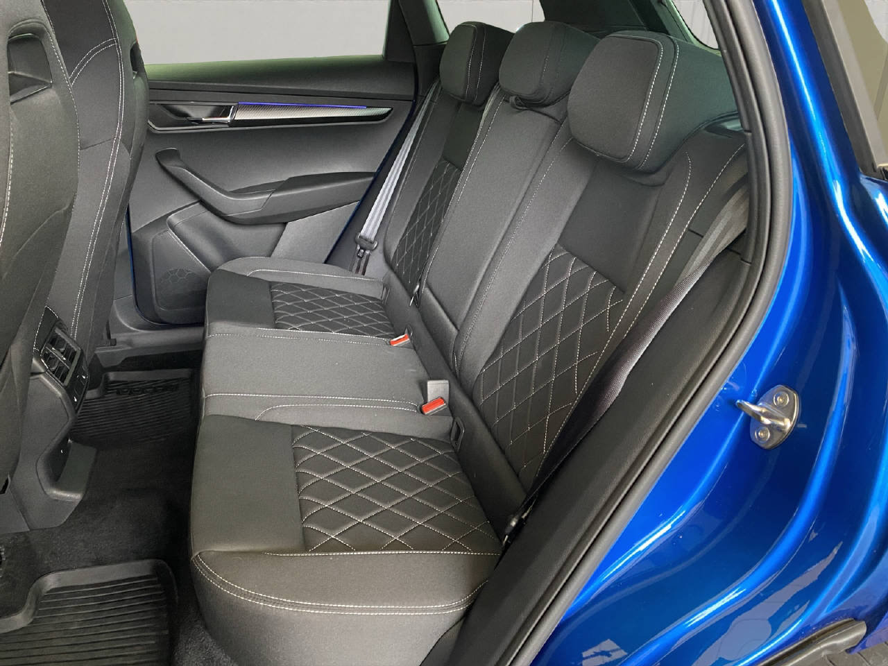 SKODA Karoq 1.5 TSI SportLine DSG, Essence, Occasion / Utilisé, Automatique - 5
