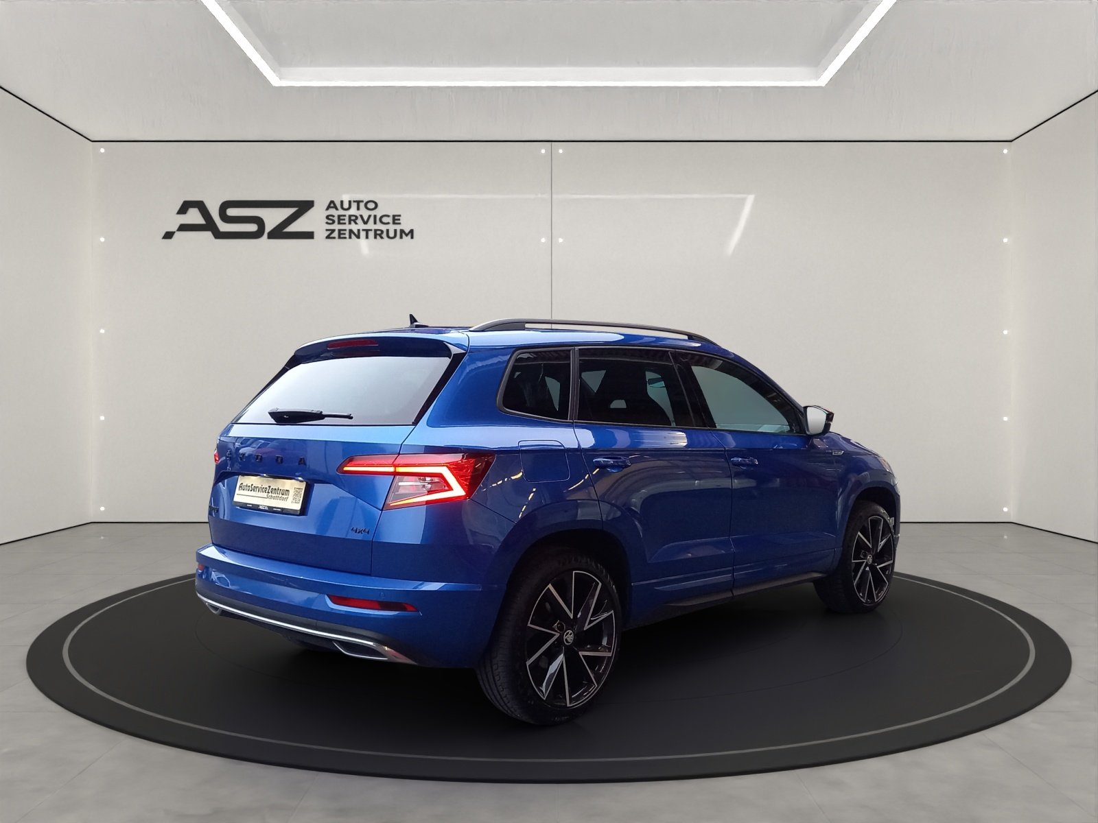 SKODA Karoq 2.0 TDI SportLine 4x4 DSG, Diesel, Occasion / Gebraucht, Automatik - 3
