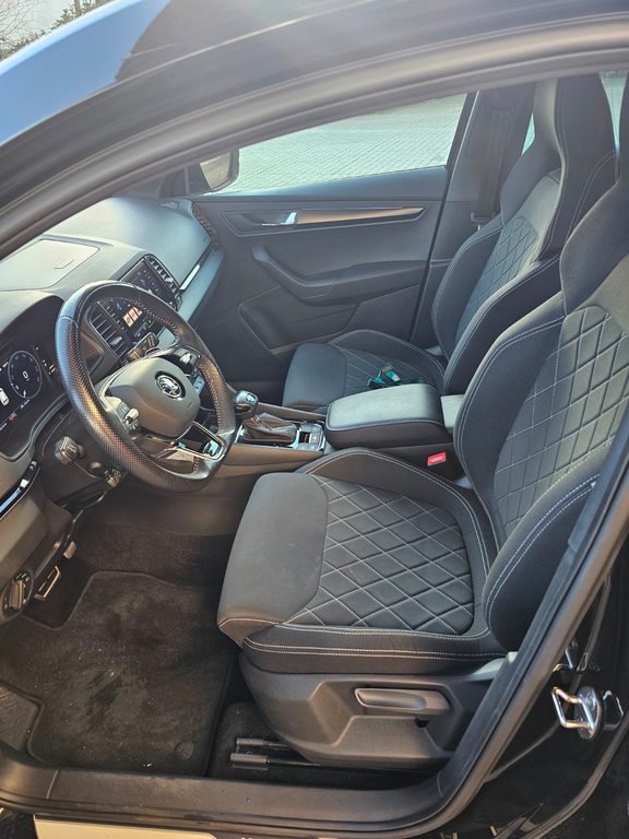 SKODA Karoq 2.0 TDI SportLine 4x4 DSG, Diesel, Occasion / Gebraucht, Automatik - 6