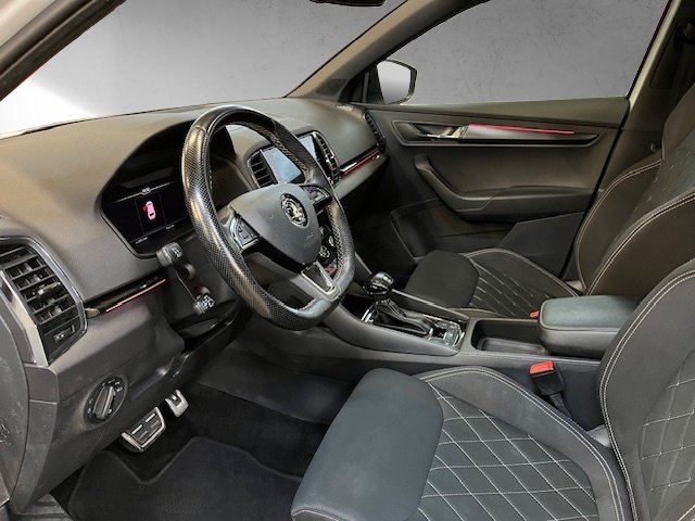 SKODA Karoq 2.0 TDI SCR SportLine 4x4 DSG, Diesel, Occasion / Gebraucht, Automatik - 4