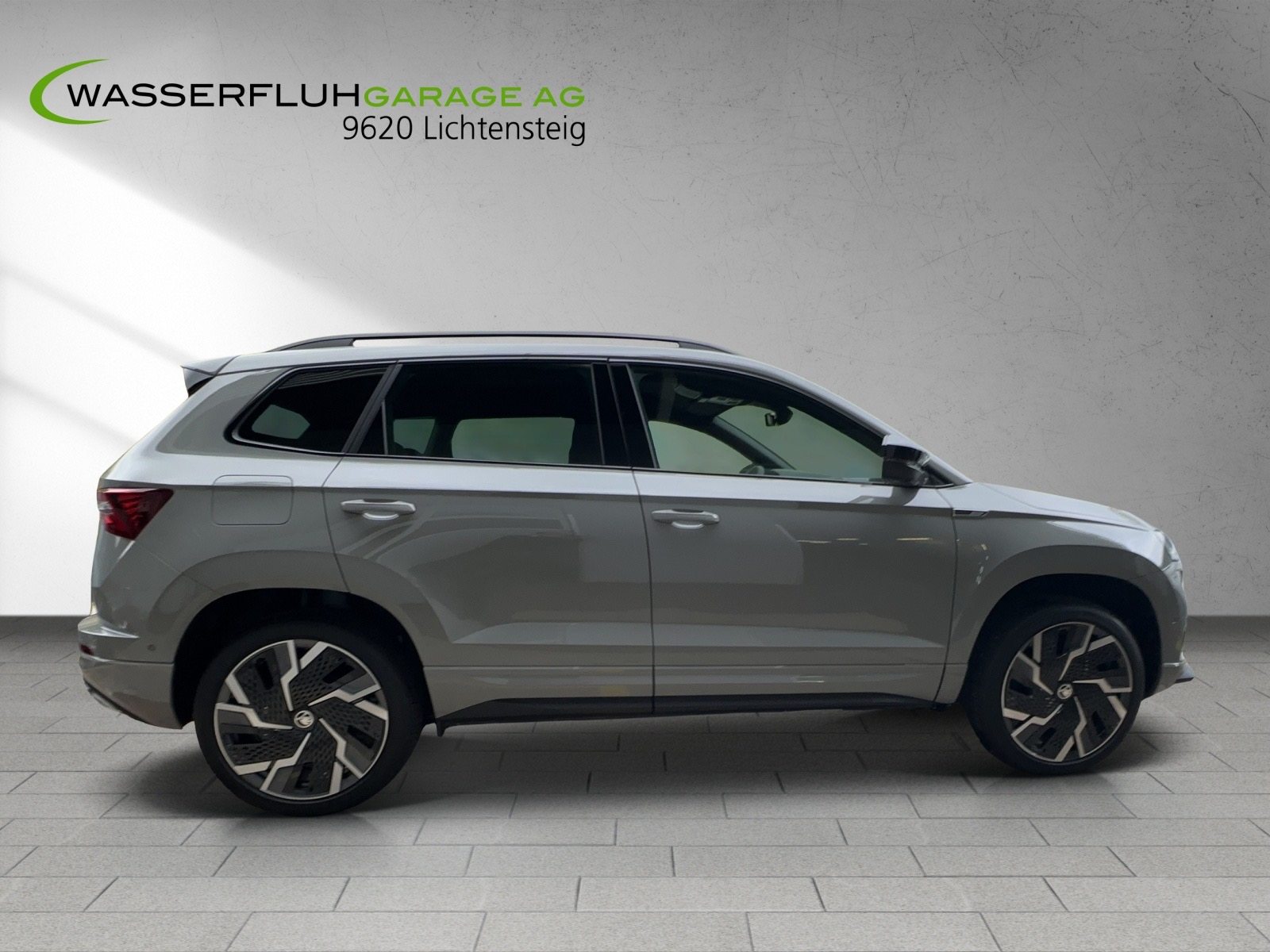 SKODA Karoq SportLine, Benzin, Occasion / Gebraucht, Automatik - 7