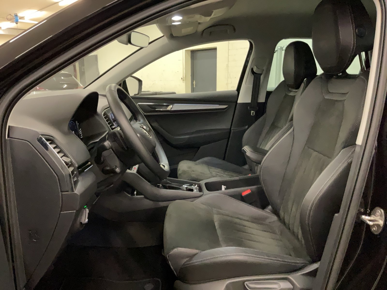 SKODA Karoq 1.5 TSI Selection DSG, Essence, Occasion / Utilisé, Automatique - 6