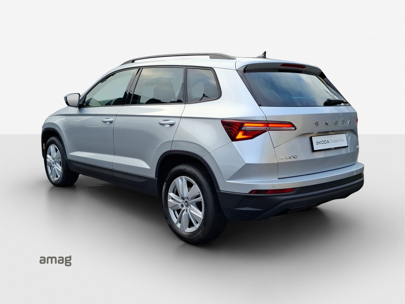 SKODA Karoq Selection, Diesel, Occasion / Gebraucht, Automatik - 3