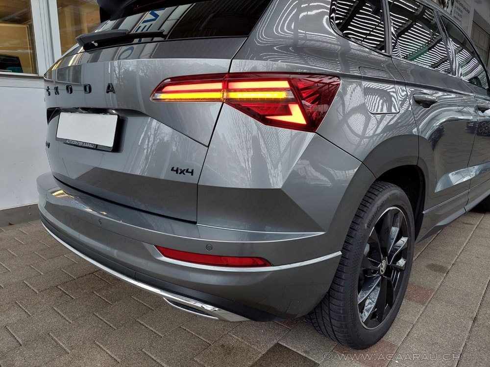 SKODA Karoq 2.0 TSI SportLine 4x4 DSG / Video : https://yout, Petrol, Second hand / Used, Automatic - 7