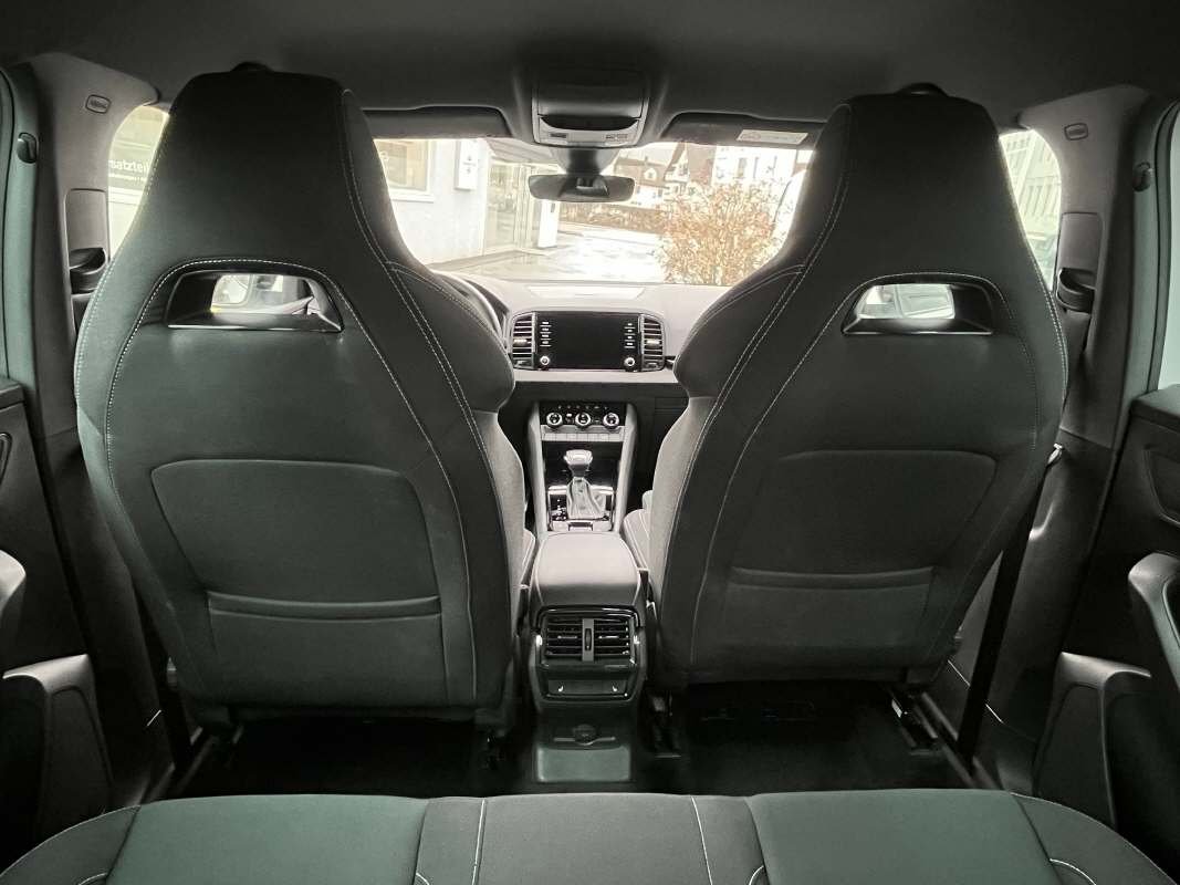 SKODA Karoq 2.0 TDI SportLine 4x4 DSG, Diesel, Second hand / Used, Automatic - 6