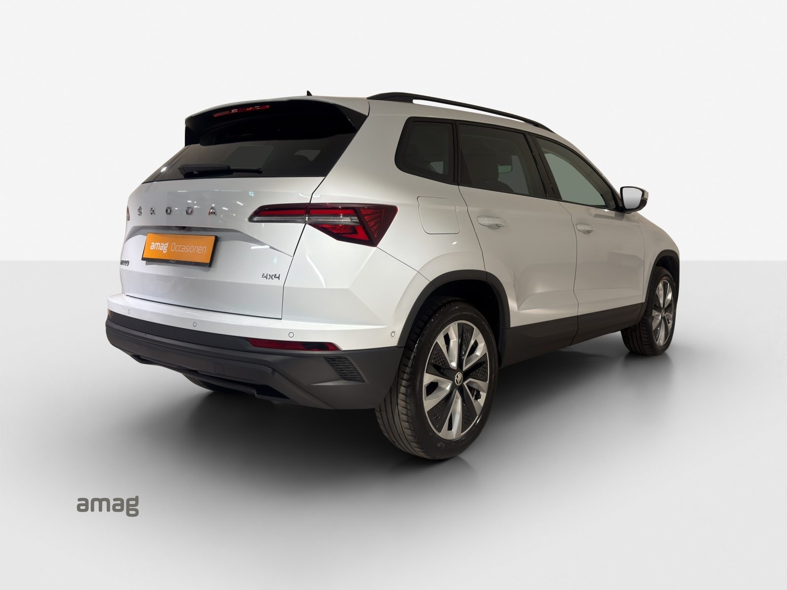 SKODA Karoq Style, Diesel, Second hand / Used, Automatic - 5