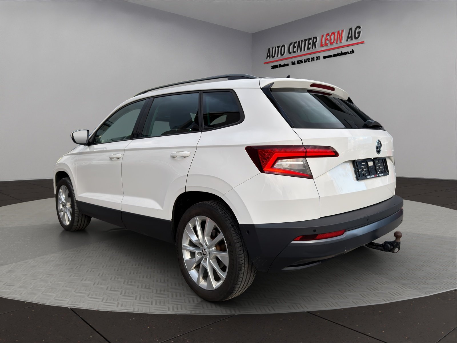SKODA Karoq 2.0 TDI CR Style 4x4 DSG, Diesel, Occasion / Gebraucht, Automatik - 4