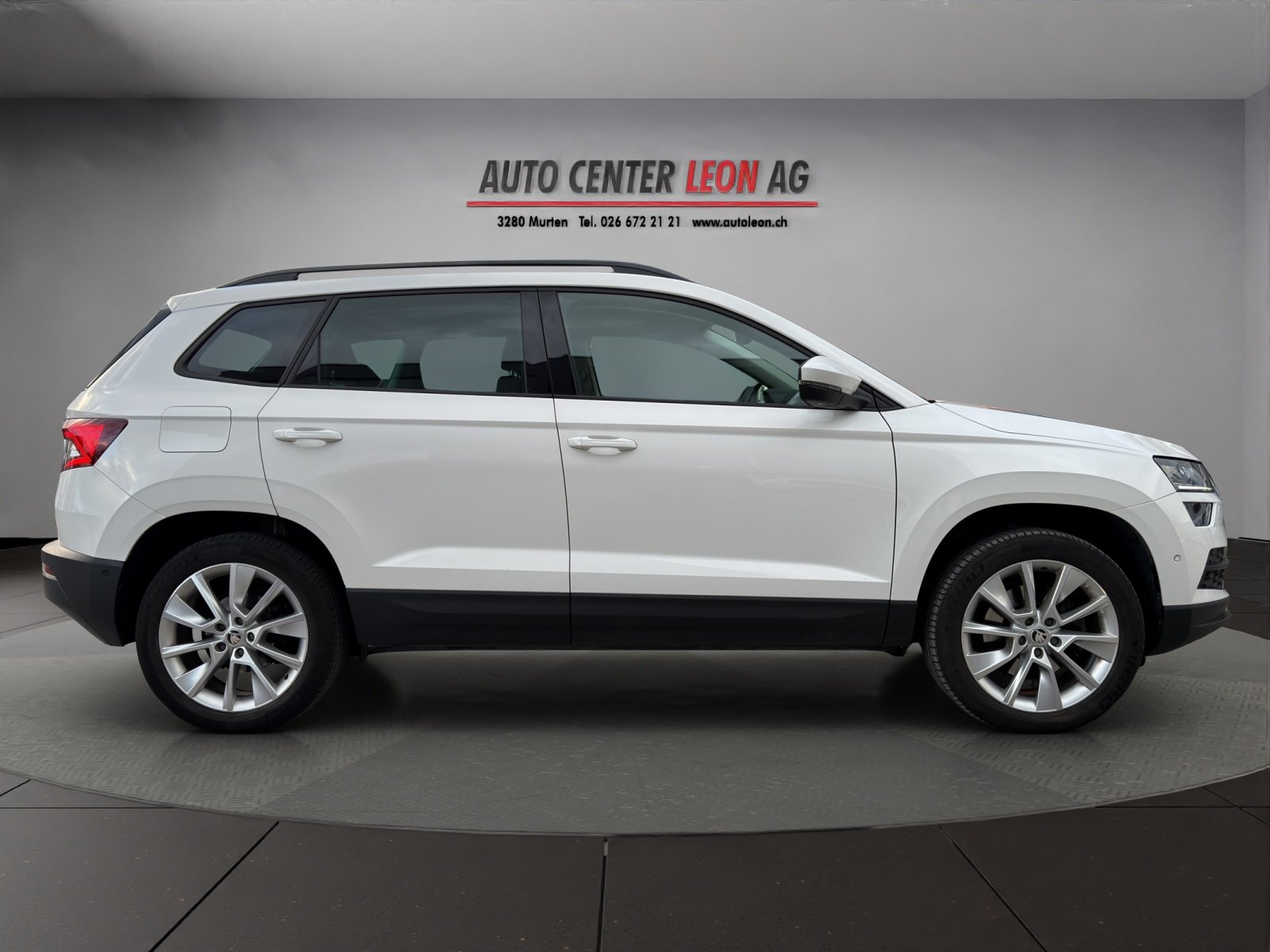 SKODA Karoq 2.0 TDI CR Style 4x4 DSG, Diesel, Occasion / Gebraucht, Automatik - 7