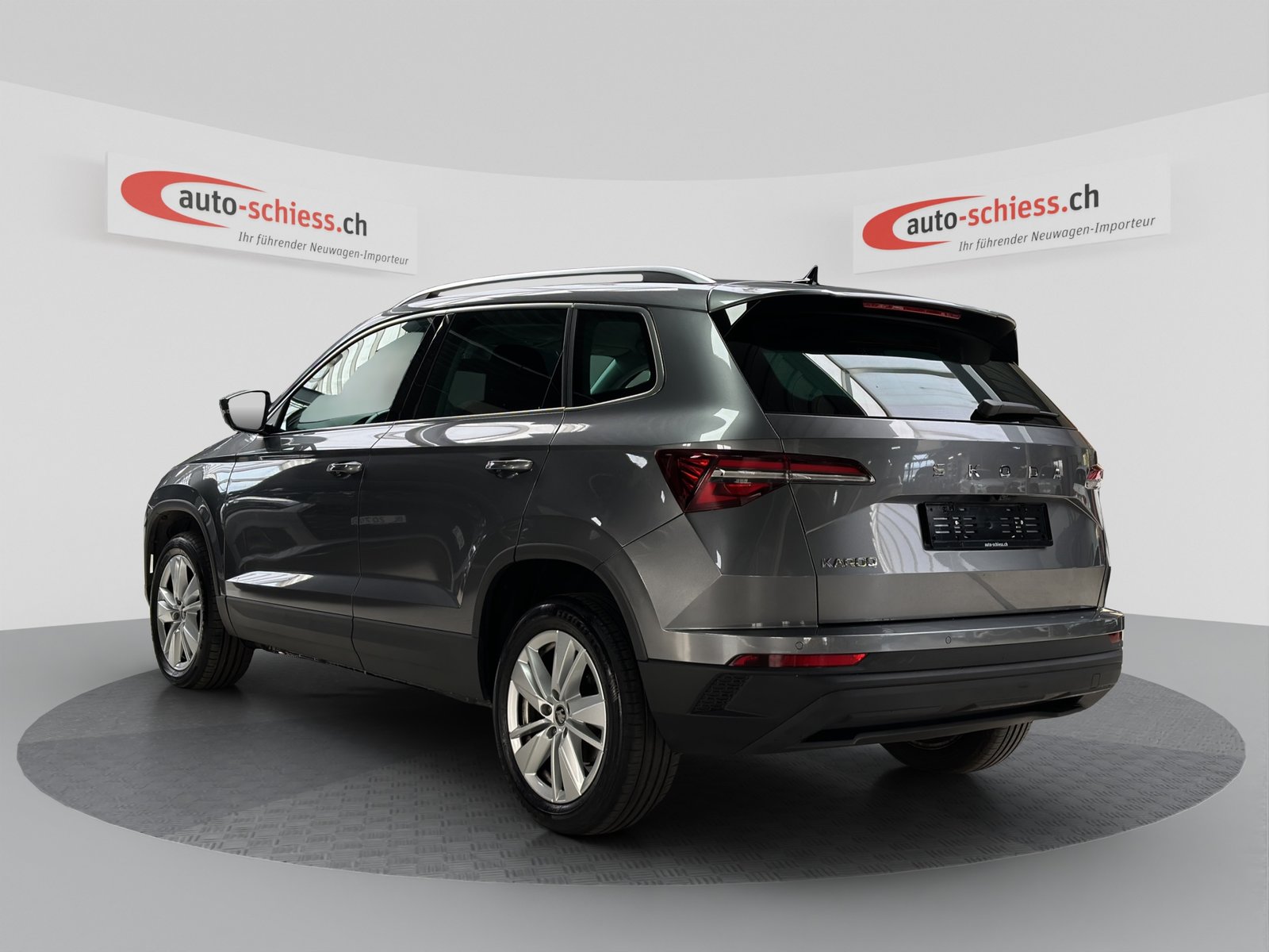 SKODA Karoq 1.5 TSI Selection DSG, Benzin, Occasion / Gebraucht, Automatik - 3