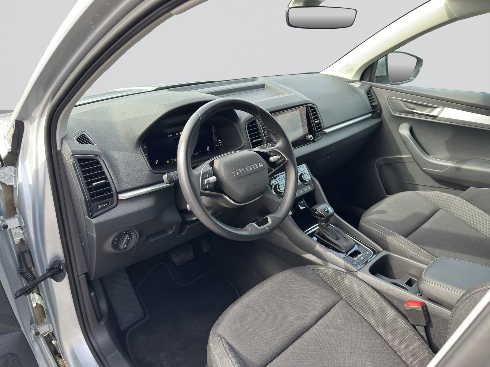 SKODA Karoq 1.5 TSI Selection DSG, Petrol, Second hand / Used, Automatic - 7