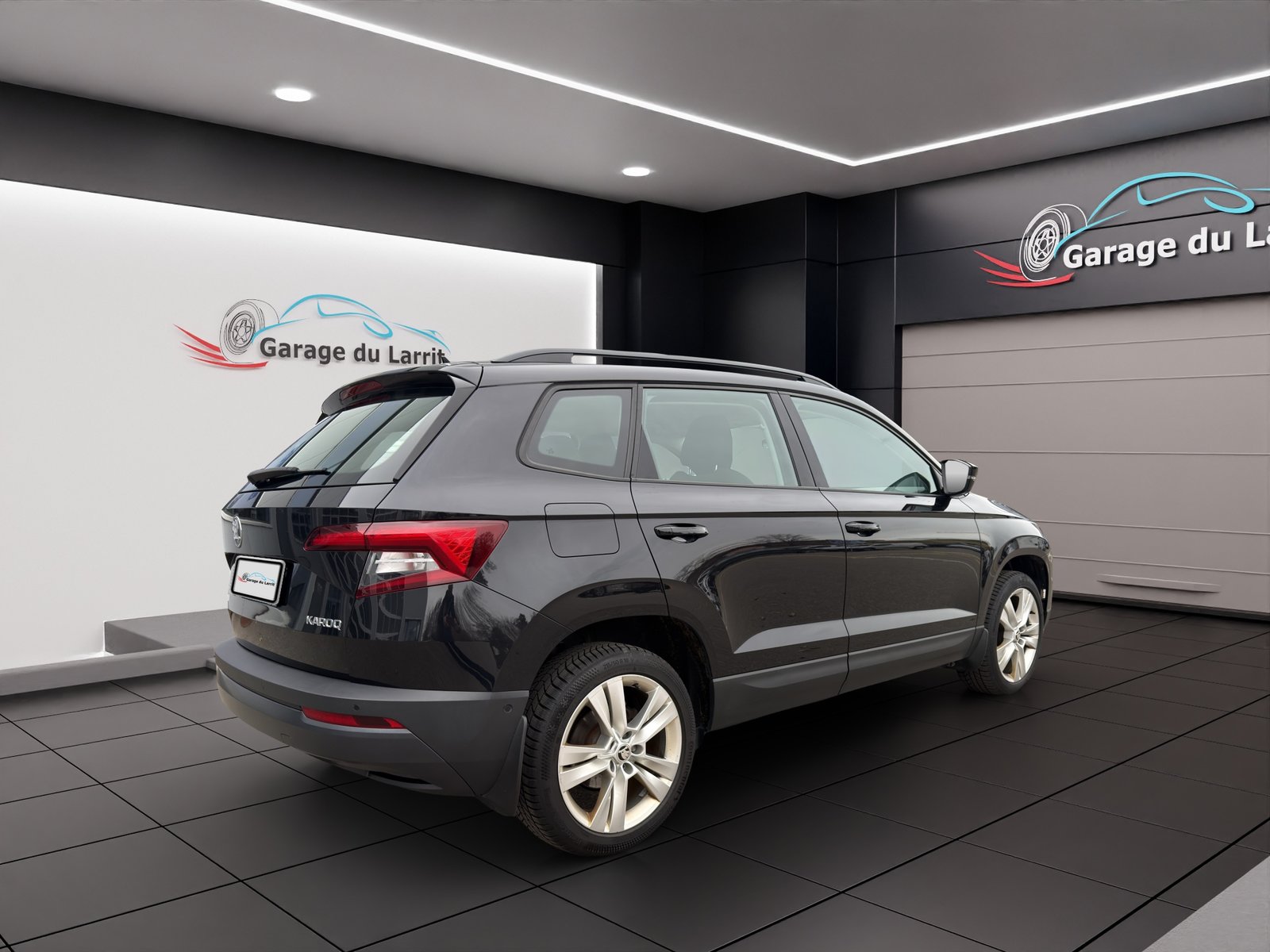 SKODA Karoq 1.5 TSI ACT Style DSG, Benzin, Occasion / Gebraucht, Automatik - 5