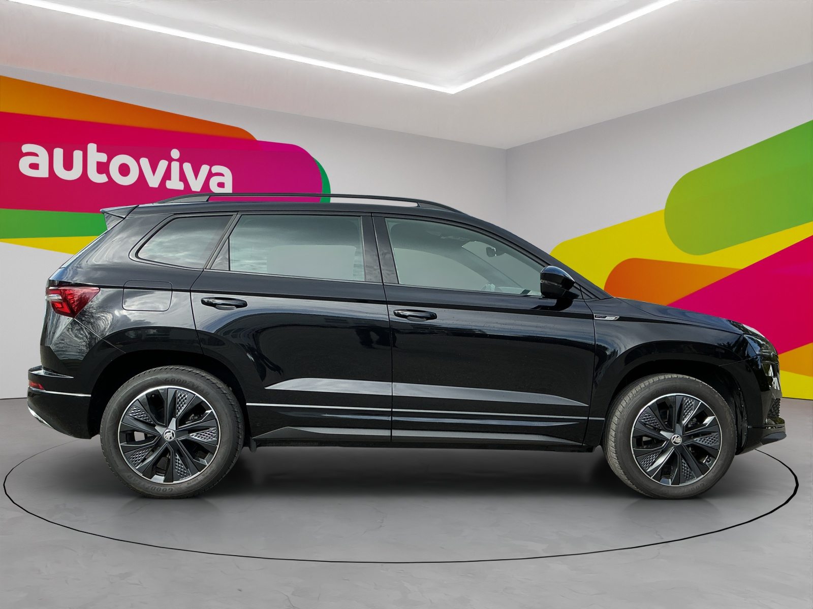 SKODA Karoq Sportline, Petrol, Second hand / Used, Automatic - 4