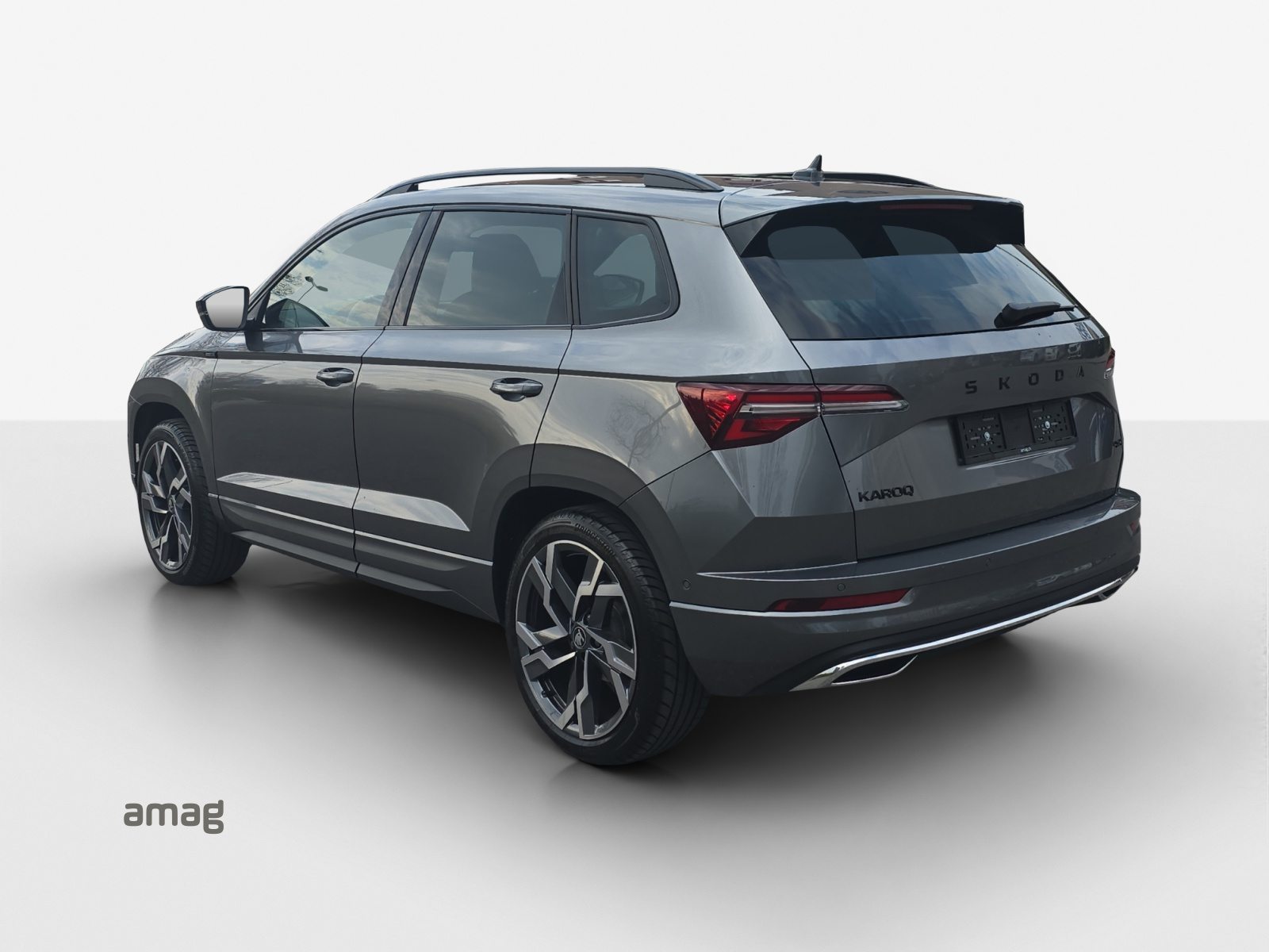 SKODA Karoq Sportline, Benzin, Occasion / Gebraucht, Automatik - 3