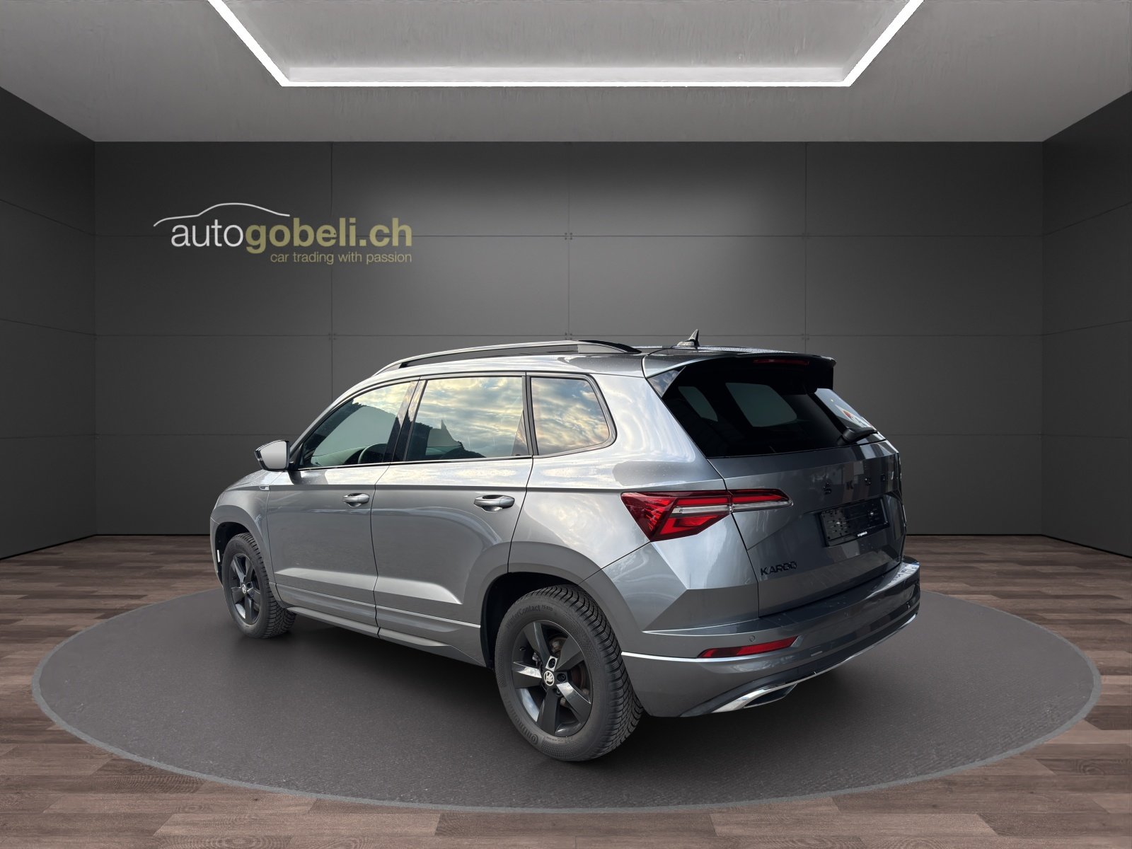 SKODA Karoq 2.0 TSI SportLine 4x4 DSG, Benzin, Occasion / Gebraucht, Automatik - 2