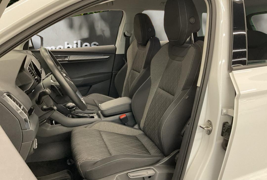 SKODA Karoq 2.0 TDI CR Style 4x4 DSG, Diesel, Occasion / Gebraucht, Automatik - 7