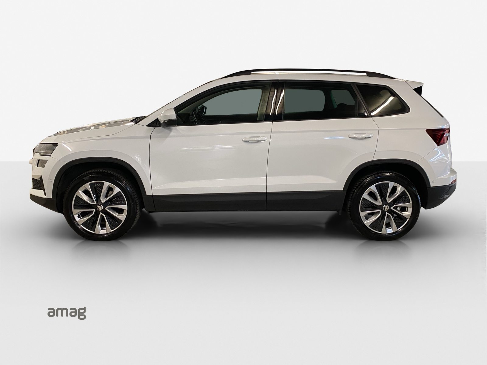 SKODA Karoq Style, Diesel, Second hand / Used, Automatic - 2