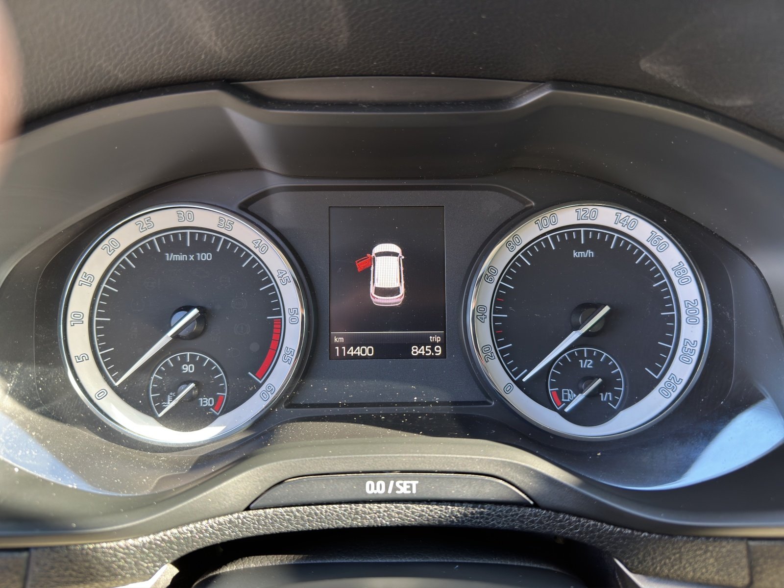 SKODA Karoq 1.6 TDI CR Smile, Diesel, Occasioni / Usate, Automatico - 7