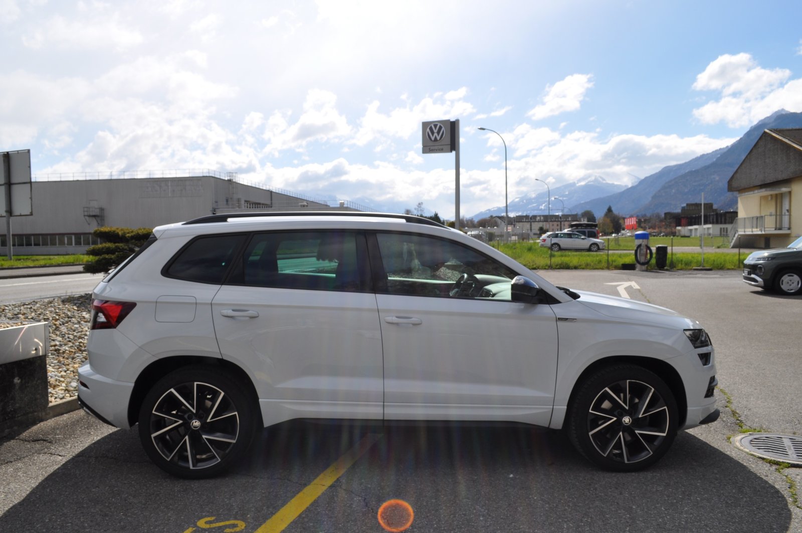 SKODA Karoq 2.0 TSI SportLine 4x4 DSG, Benzin, Occasion / Gebraucht, Automatik - 5